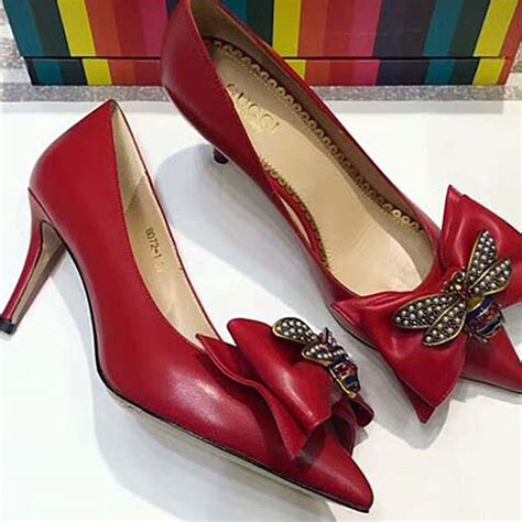 gucci leather mid heel pump with bow|Gucci patent leather heels.